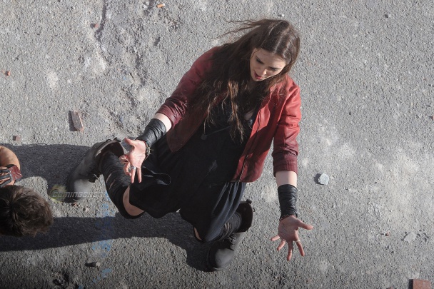 Más y mejores imágenes de Bruja Escarlata y Quicksilver en Age of Ultron 9 Age of Ultron