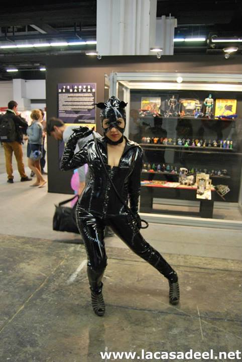 Cosplayers Catwoman Salón del Cómic de Barcelona