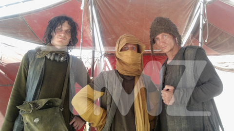 Imágenes del rodaje de 'Star Wars VII' nos muestran nuevos trajes y un segundo alienígena 8 J.J. Abrams, LucasFilm, Star Wars, Star Wars VII