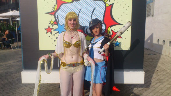 Metrópoli Comic Con Cosplayers