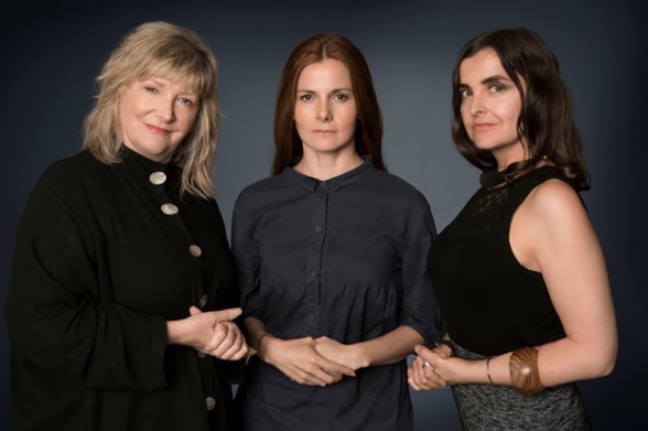 Imágenes promocionales de 'Buenos presagios' en la BBC 5 BBC, Buenos presagios, Good Omens, Neil Gaiman, Terry Pratchett