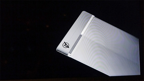 Samsung hace un teléfono transparente para 'Vengadores 2'