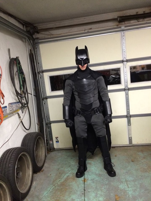 Un estudiante de diseño hace un traje de Batman funcional 28 Batman, Fan-Made