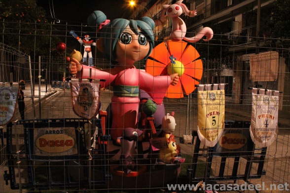 Las Fallas de Valencia más frikis 64 Fallas, Friki
