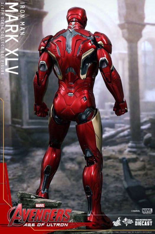 Hot Toys Iron Man Mark XLV