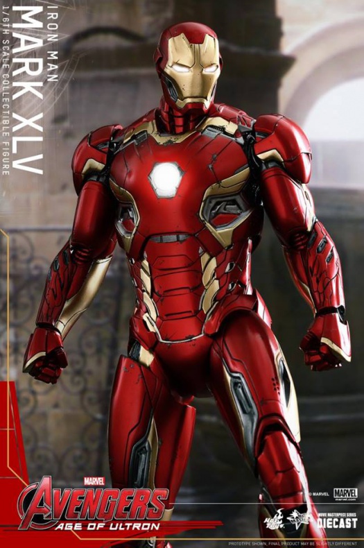 Hot Toys Iron Man Mark XLV