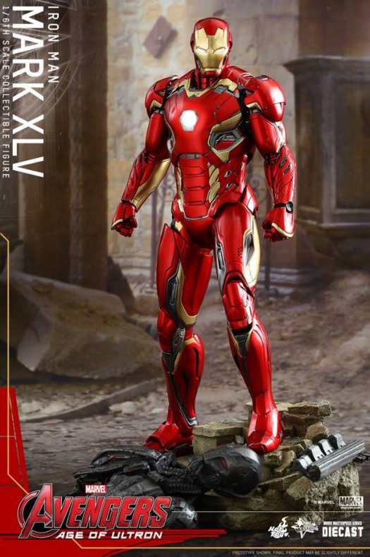 Hot Toys Iron Man Mark XLV