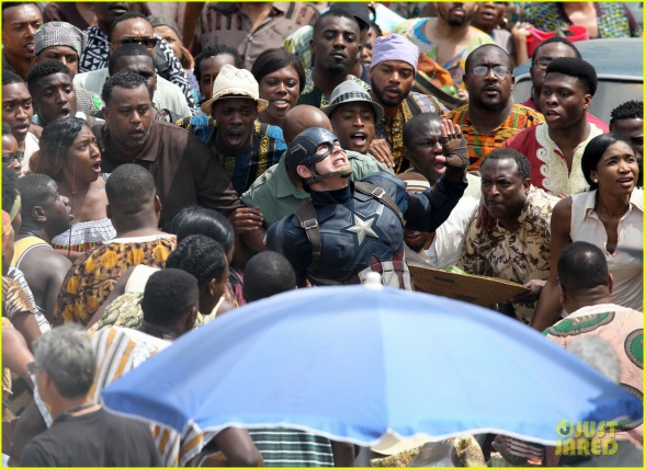 Evans, Mackie y Grillo en el rodaje de 'Civil War' 56 Anthony Mackie, Capitán América: Civil War, Chris Evans, Emily VanCamp, Frank Grillo, Marvel Studios