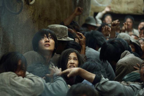 Nuevas imágenes de la película 'Ataque a los titanes' 13 Ataque Titanes 12
