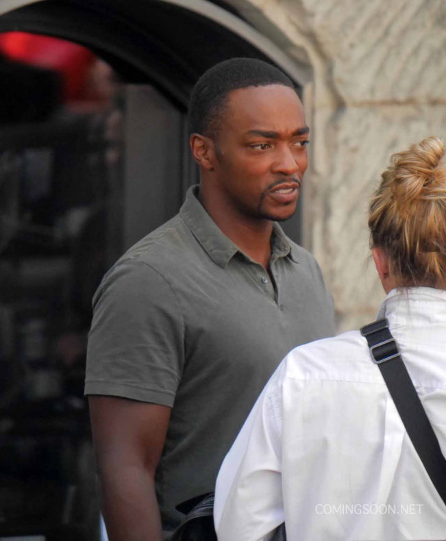 Pantera Negra en el rodaje de 'Captain America: Civil War' 17 Anthony Mackie, Black Panther, Captain America: Civil War, Chadwick Boseman, Chris Evans, Marvel Studios, Pantera negra