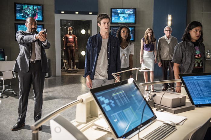 The Flash 2x01