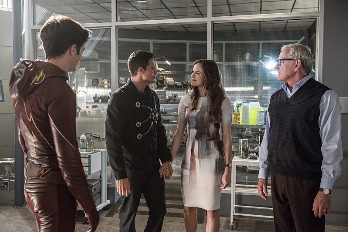The Flash 2x01
