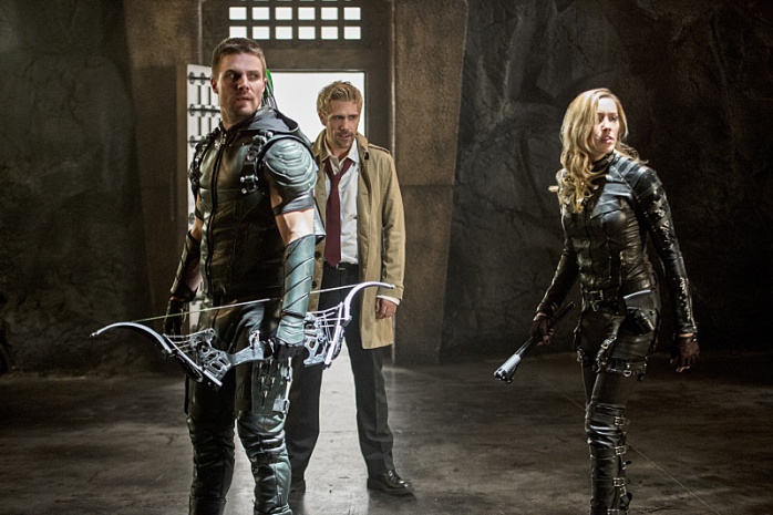Tráiler e imágenes de la aparición de Constantine en 'Arrow' 4 Arrow, Constantine, John Constantine, The CW