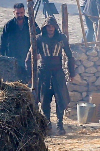 Se filtran varias imágenes del rodaje de la película 'Assassin's Creed' 6 Assassin's Creed, Michael Fassbender
