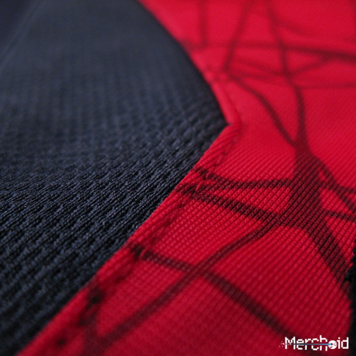 La sudadera de Spiderman en 'Capitán América: Civil War' está a la venta 8 Capitán América: Civil War, Peter Parker, Spiderman, Tom Holland