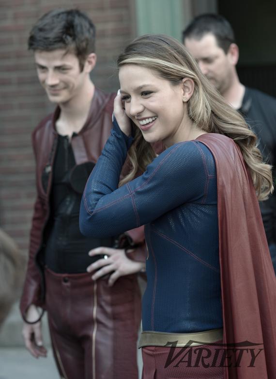 Nuevas imágenes del crossover entre Flash y Supergirl 8 Flash, Grant Gustin, Melissa Benoist, Supergirl