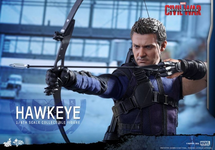 Hot Toys Hawkeye 13