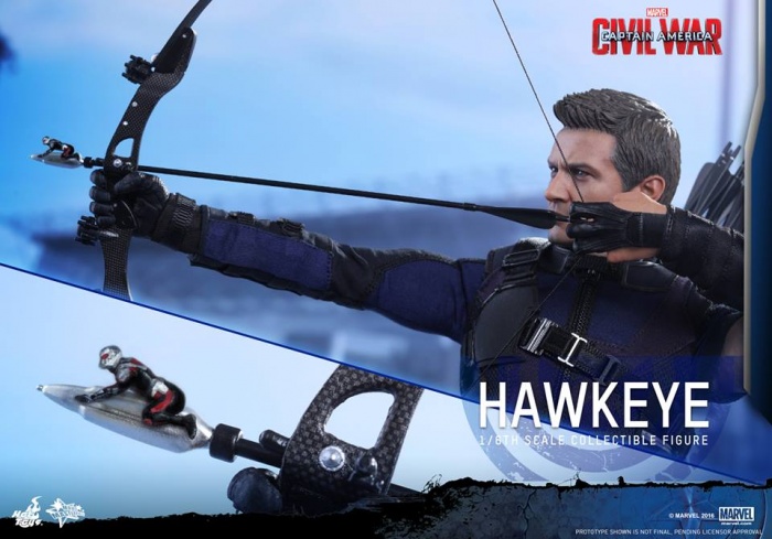 Hot Toys Hawkeye 2