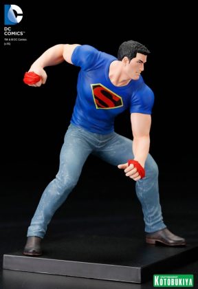 Clark Kent Kotobukiya SDCC (4)