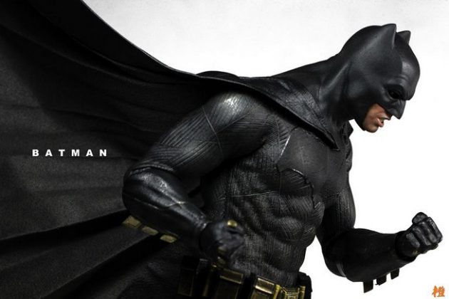 Hot Toys Batman v Superman Batman (35)