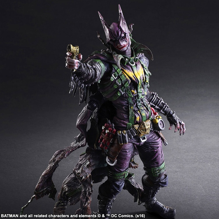 Square Enix desvela una figura que mezcla a Batman y Joker 1 play-arts-batman1