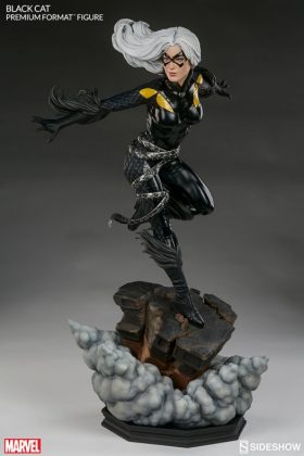 Sideshow muestra sus nuevas figuras de Huntress y Black Cat