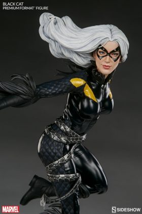 Sideshow muestra sus nuevas figuras de Huntress y Black Cat