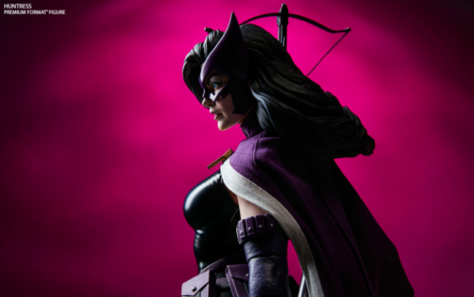 Sideshow muestra sus nuevas figuras de Huntress y Black Cat