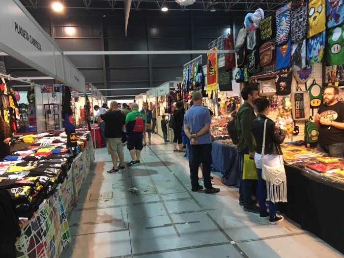 Crónica de la IV Metrópoli Comic Con de Gijón 4 Metrópoli tiendas
