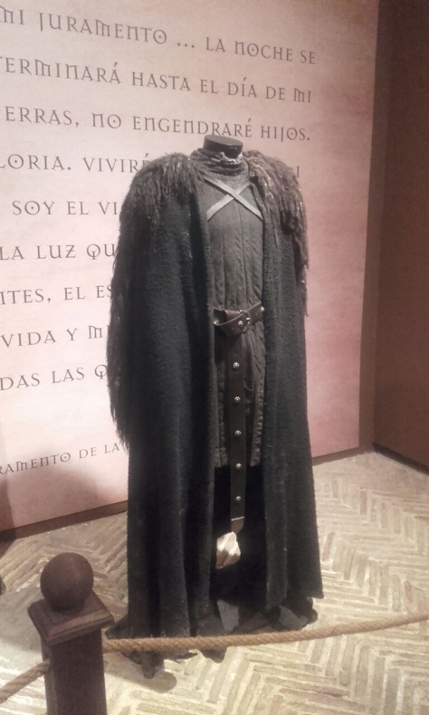 Inaugurada la exposición de 'Canción de hielo y fuego' de Corominas 23 cancion de hielo y fuego - vestuario 02