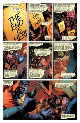 Geoff Johns muestra una imagen de Rorschach en la Batcueva
