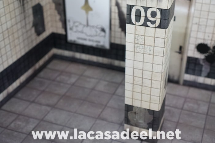 Extreme-Sets Subway Terminal Pop-Up Diorama