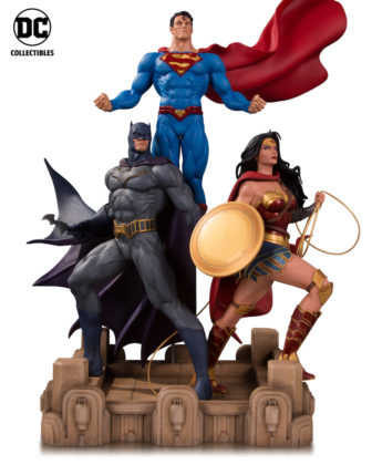 Batman y el Joker destacan en la nueva línea de figuras de DC Collectibles