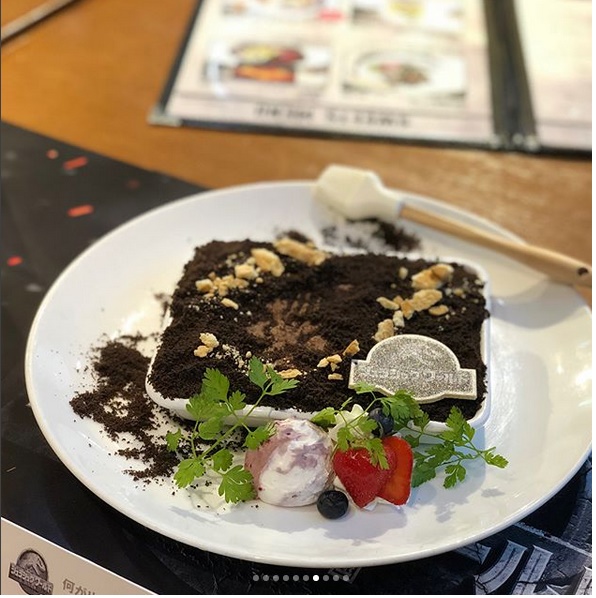 El éxito de la segunda entrega de 'Jurassic World' llega más lejos de las carteleras 5 Jurassic World Restaurante