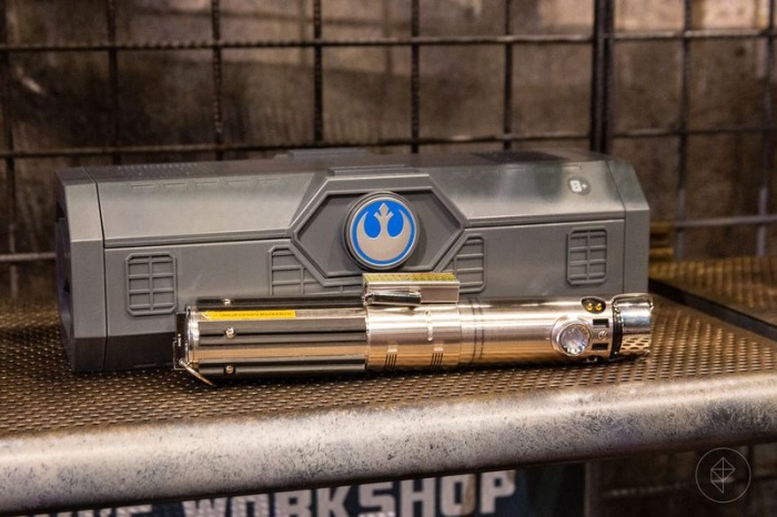 Podremos crear nuestro propio sable de luz en Galaxy’s Edge