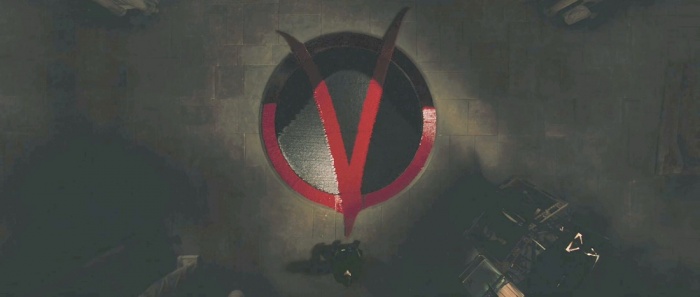 Alan Moore, David Lloyd, Eve Hammond, Hugo Weaving, James Mc Teigue, Natalie Portman, V, V de Vendetta, Wachowski