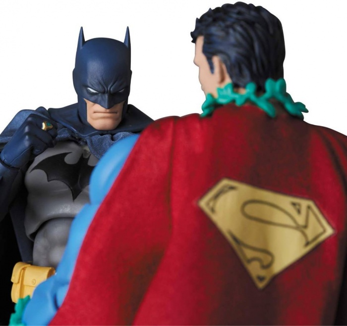 Así luce la figura del Superman poseido que vimos en Batman: Silencio 9 Batman: Silencio, MAFEX, Superman