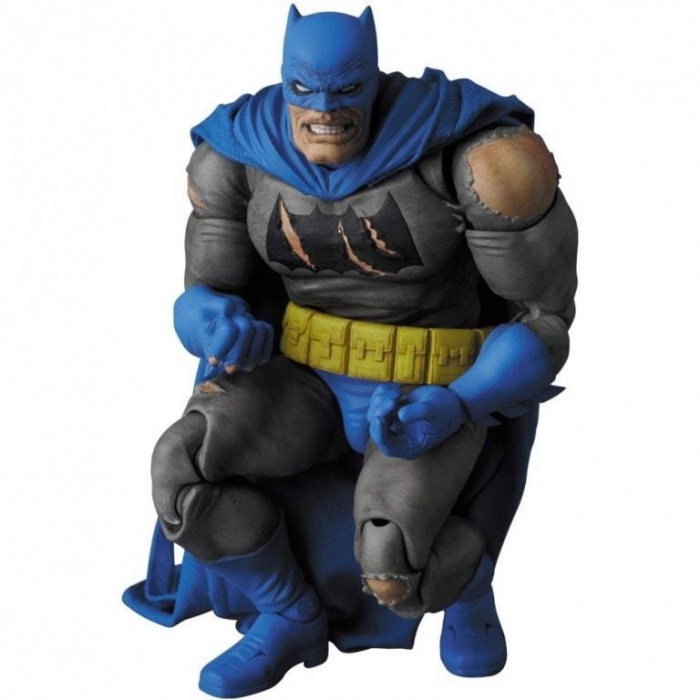 MAFEX nos trae una figura articulada del Batman de Frank Miller