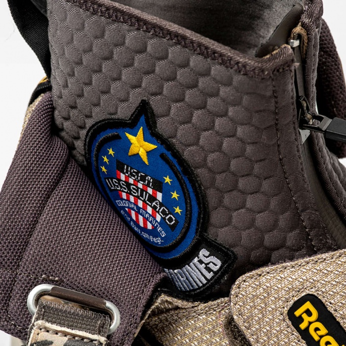 Alien, Reebok