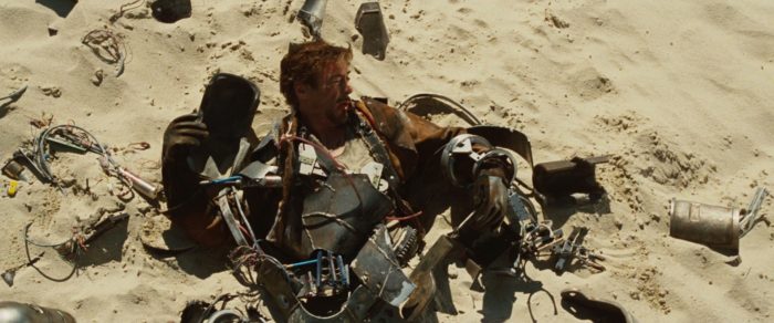 La armadura de Iron Man rompe varias leyes físicas