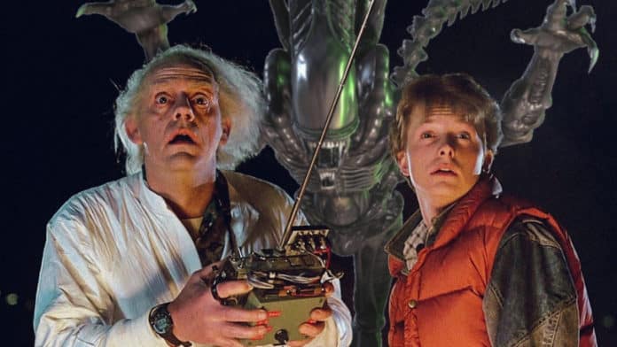 Aliens + Regreso al futuro