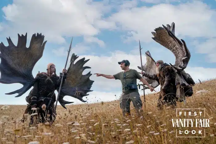 El director Jose Antonio Bayona en el rodaje de Los Anillos de Poder