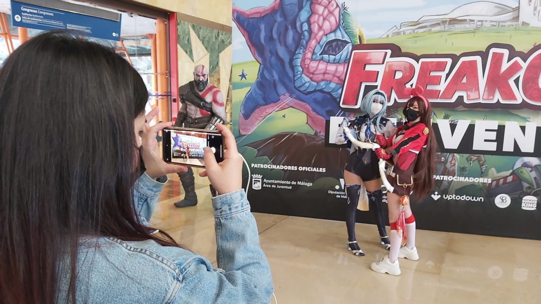 FreakCon + Comics+ manga + videojuegos