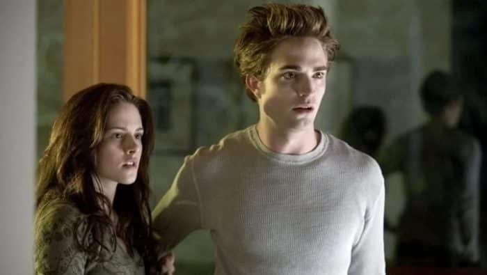 Kristen Stewart y Robert Pattinson en Crepúsculo