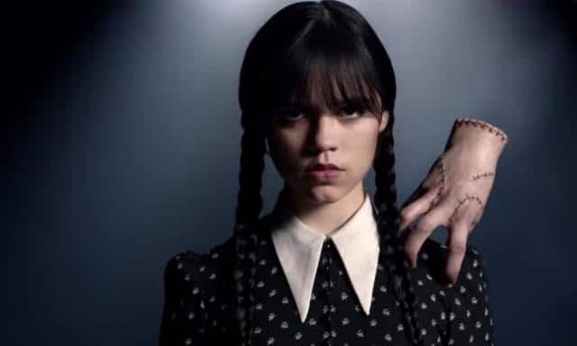 Jenna Ortega - Miércoles Addams en la serie de Netflix dirigida por Tim Burton