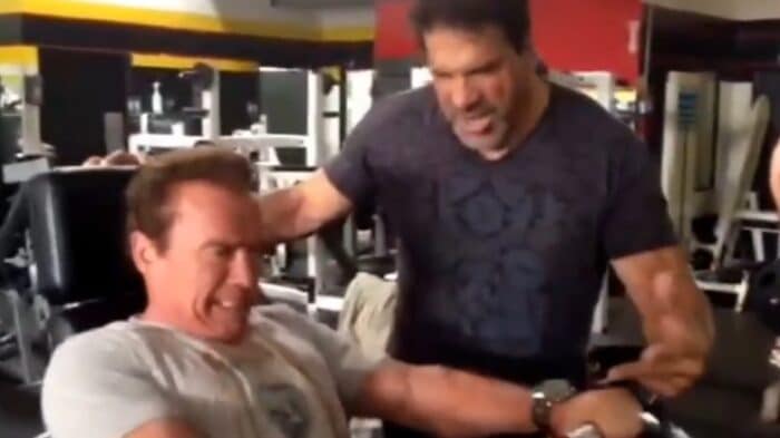 Arnold Schwarzenegger y Lou Ferrigno