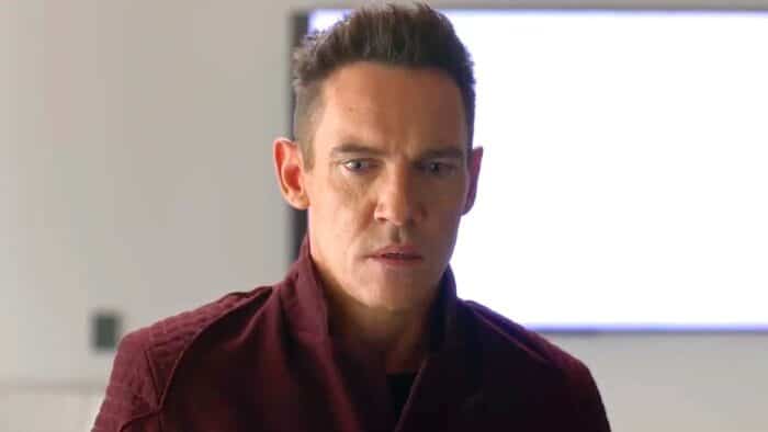 Jonathan Rhys-Meyers protagoniza Wifelike