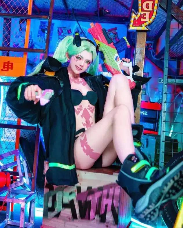 Cyberpunk Edgerunner SeeU cosplay rebecca 01