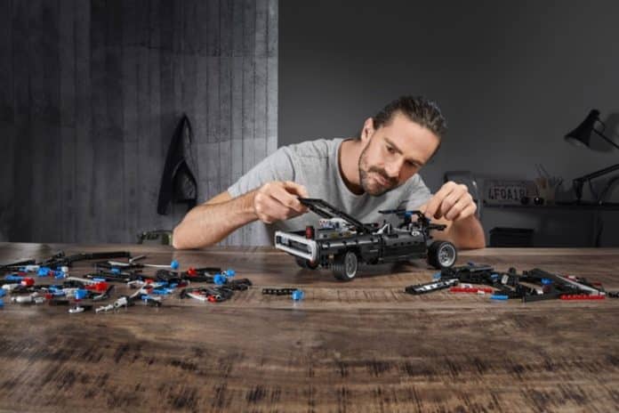 LEGO motor
