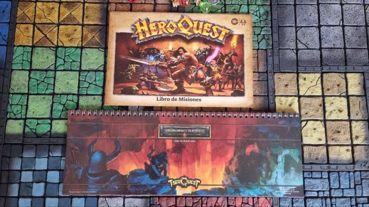 TseuQuest vs Heroquest: caja, tablero, libros y pantalla